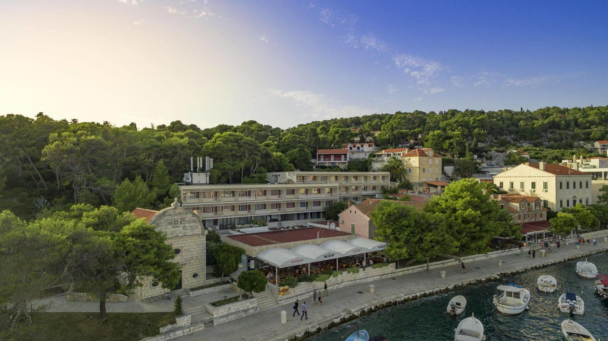 Delfin Hvar Hotel Hvar Town Exteriör bild